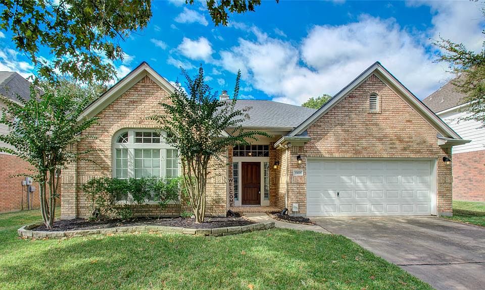 1st image of 13631 Anderson Woods Dr