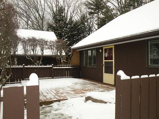 1st image of 7 Cedar Gln N