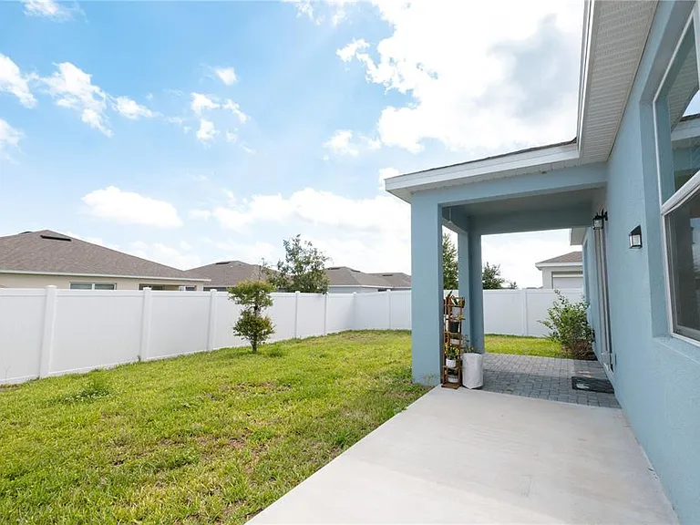 2203 Pigeon Plum Dr — Photo 12