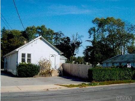 2nd image of 1 Locust Ave E