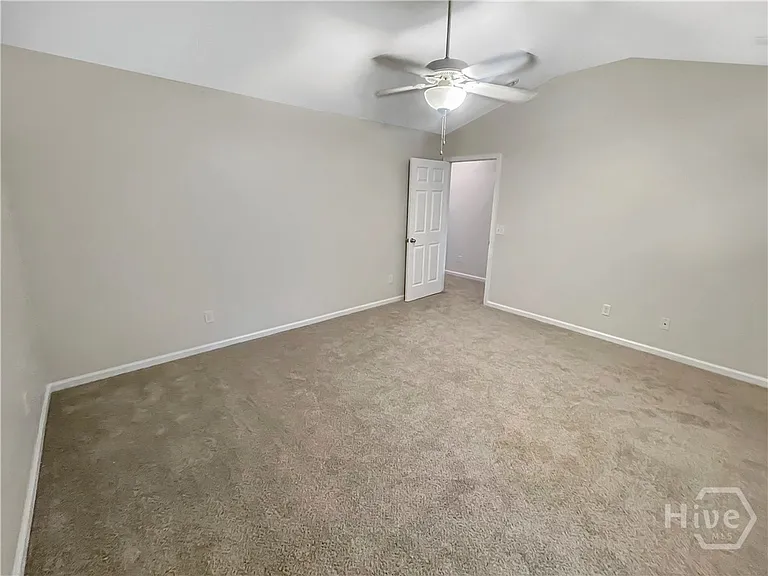 40 Transom Rd — Photo 12