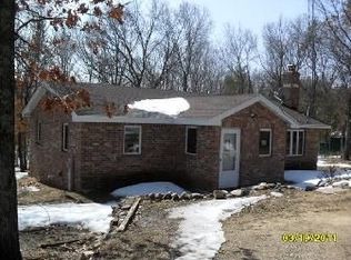 1877 W 16th Ave, Friendship, WI 53934