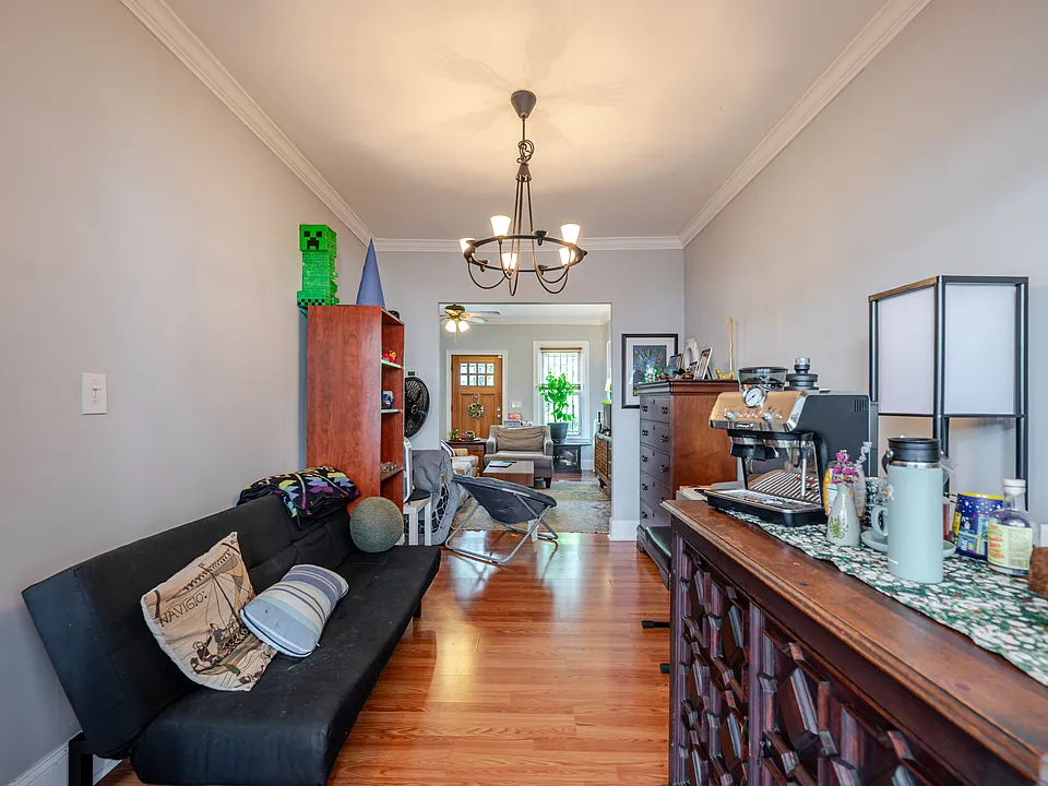 236 Channing St NE