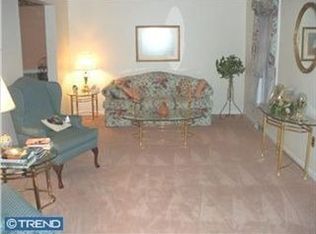 324 Arionne Dr, Hatboro, PA 19040
