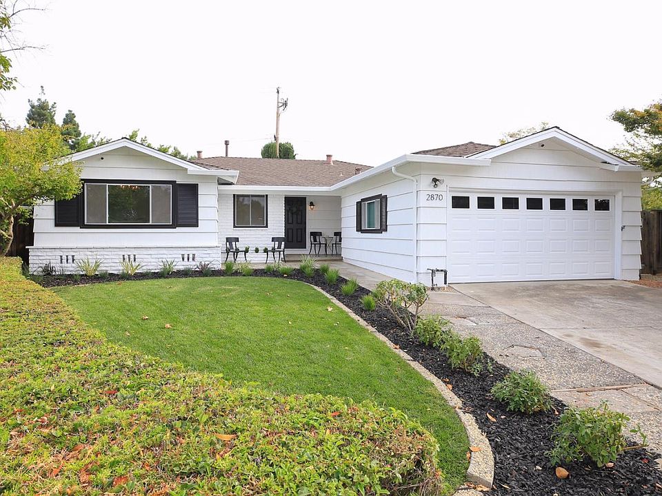 1st image of 2870 Aragon Way