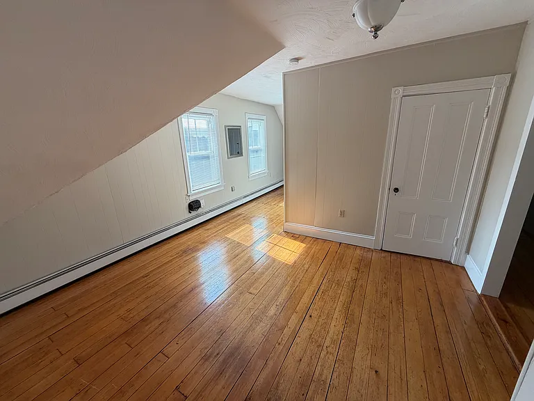 19 Preston St #3 — Photo 3