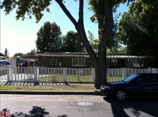 19400 Strathern St, Reseda, CA 91335