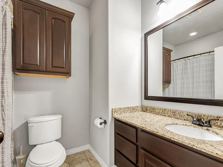 1430 Crescent Ridge Dr — Photo 24