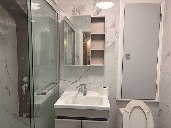 4th image of 351 Levick St APT 2