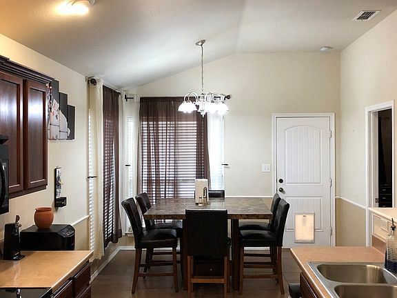2nd image of 14 Willow Dr