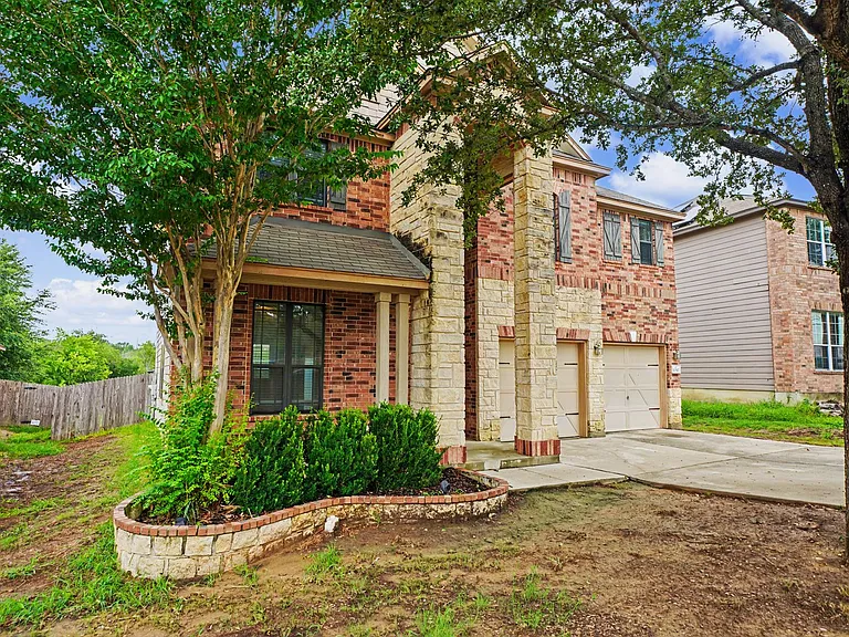 10917 Almond Crst — Photo 3