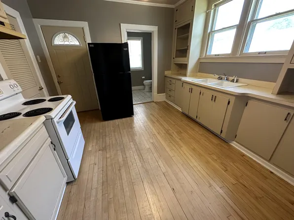906 Union Ave, Sheboygan, WI 53081