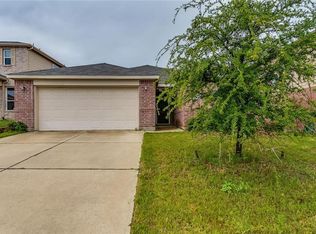 908 Glenndon Dr, Fort Worth, TX 76120