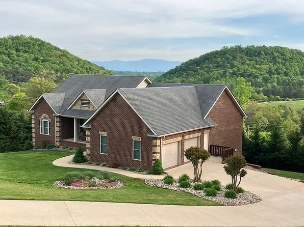 323 Independence Dr, Jefferson City, TN 37760