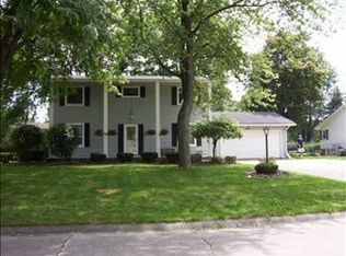 4385 S Wayside Dr, Saginaw, MI 48603