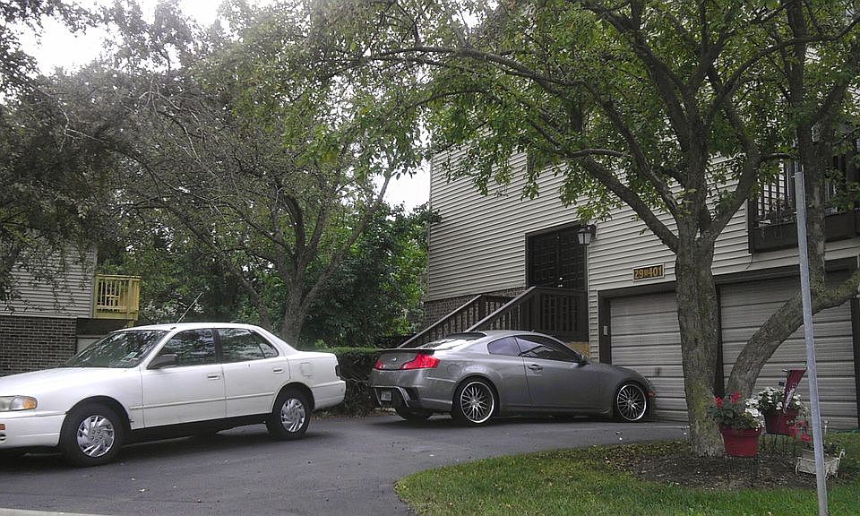 1st image of 29W401 Crabtree Ln