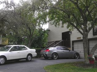 29W401 Crabtree Ln, Warrenville, IL