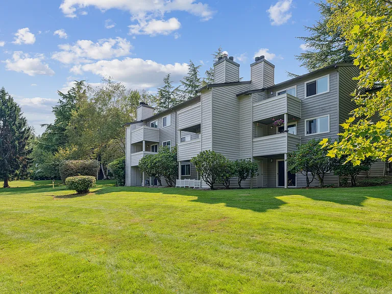 Skyline Redmond — Photo 25