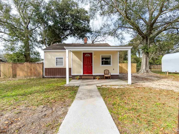 3 E Carver Dr, Pensacola, FL 32507