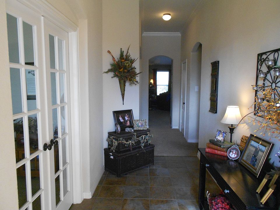 1st image of 1429 Palestine Dr