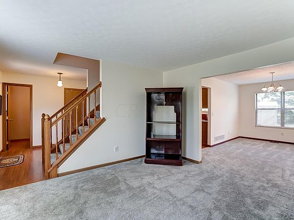 5th image of 7520 Mahaffey Dr