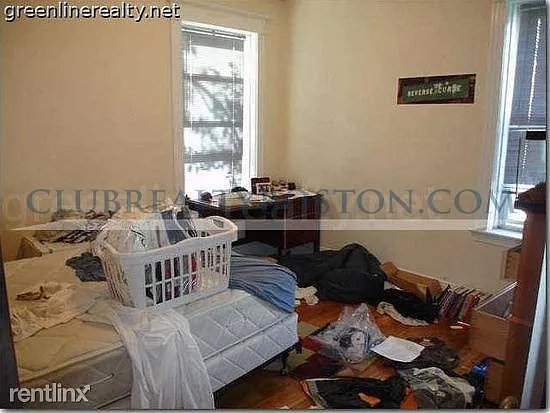 14 Quint Ave — Photo 6