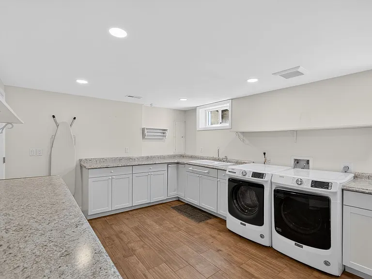 12550 SE 242nd Ave — Photo 38