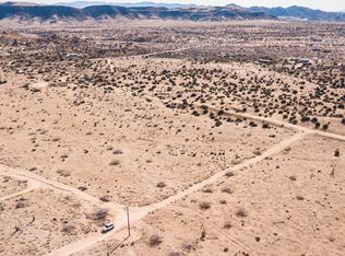 51715 Bridle Rein Ln, Pioneertown, CA 92268