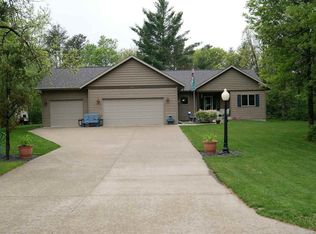 3920 Ben Franklin Dr, Wisconsin Rapids, WI 54494