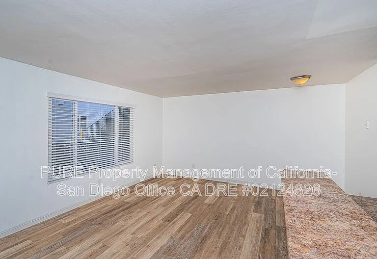 3780 Swift Ave #4 — Photo 4