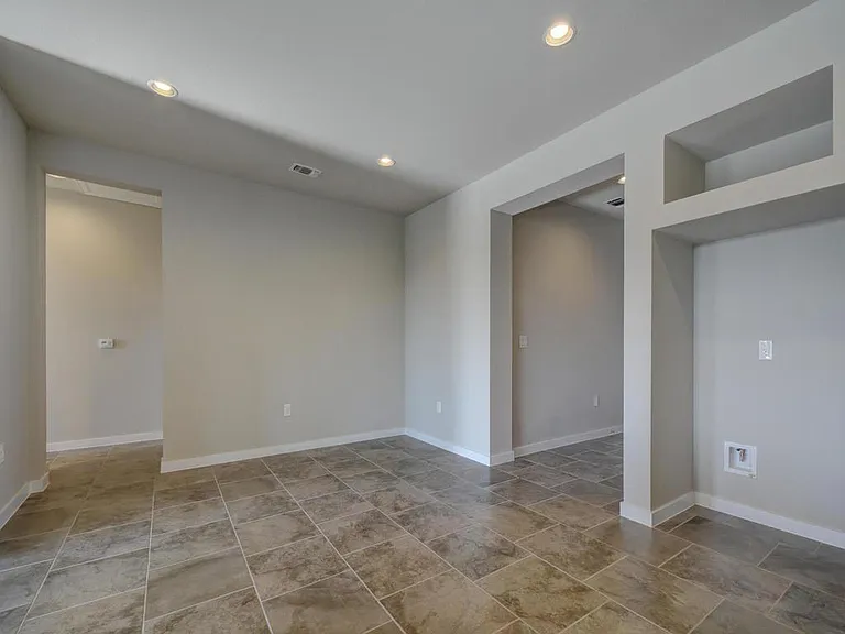6808 Cardinal Bloom Loop — Photo 7