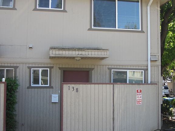 2nd image of 138 Rainbow Ct
