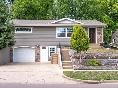 916 W 37th St, Sioux Falls, SD, 57105