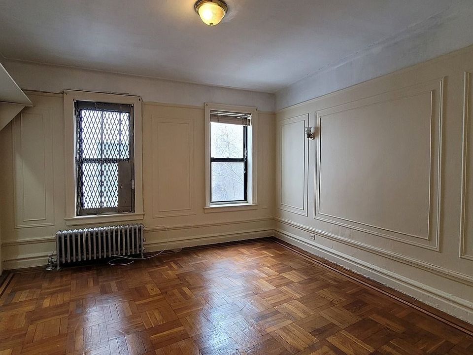 1st image of 10 Bennett Ave #5H