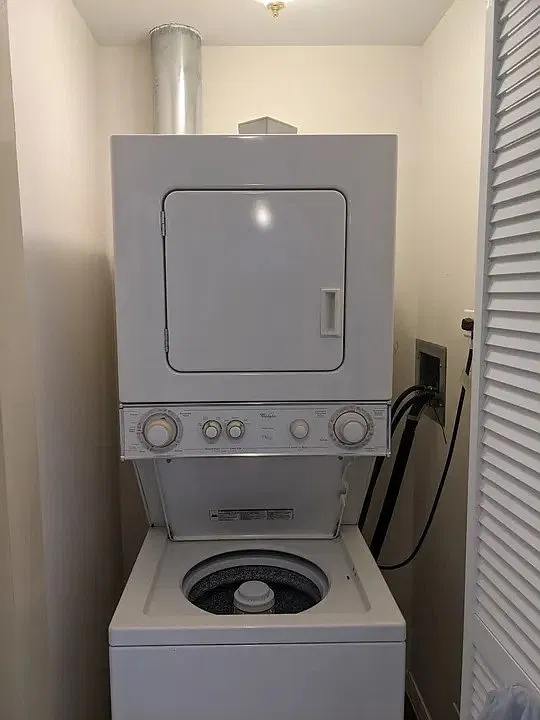 In-Unit Washer and Dryer