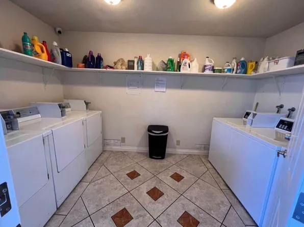 24960 Walnut St #4, Newhall, CA 91321