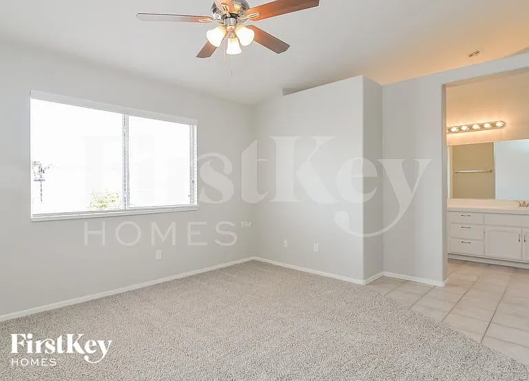 127 Tamarack Dr — Photo 10