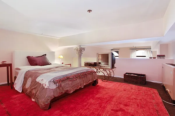 Rented by Corcoran | media 16