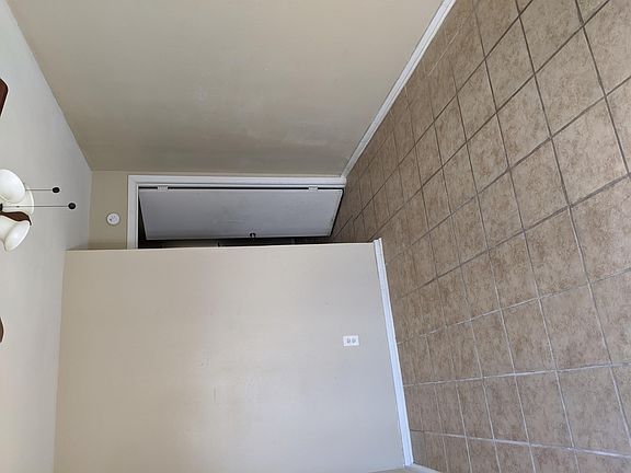 3rd image of 1808 N 8th St #L