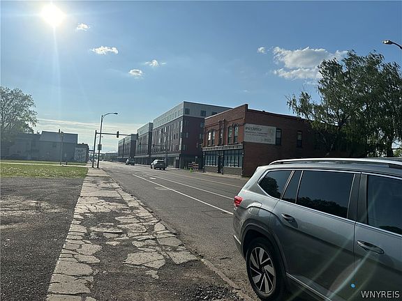 3rd image of 531 S Park Ave