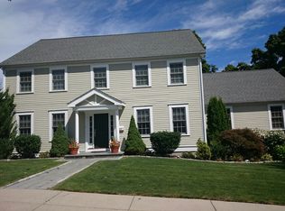 17 Greaton Rd, West Roxbury, MA 02132