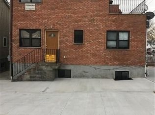 Taylor Ave, Bronx, NY 10473