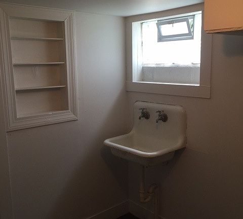5th image of 913 Minota Ave