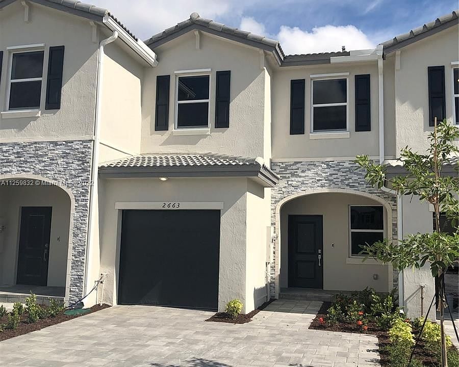 1st image of 2663 SE 11th St #2663