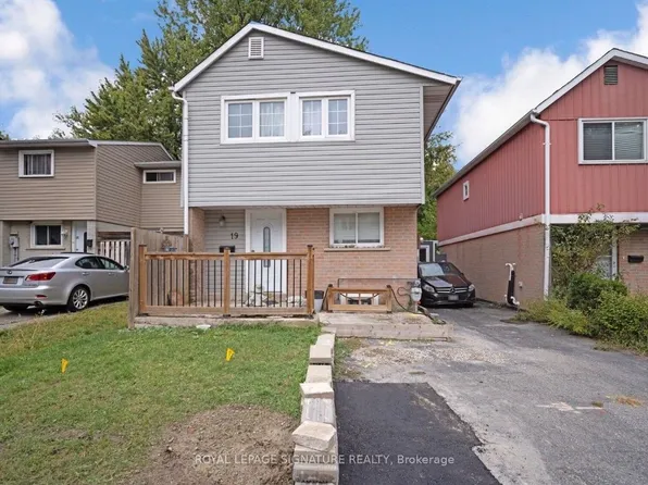 19 Gatsby Sq Room 1, Brampton, ON L6S 2H4