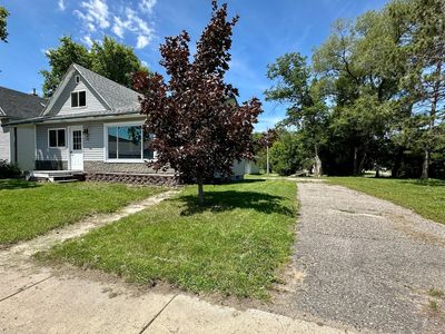 102 Walker Ave S, New York Mills, MN, 56567