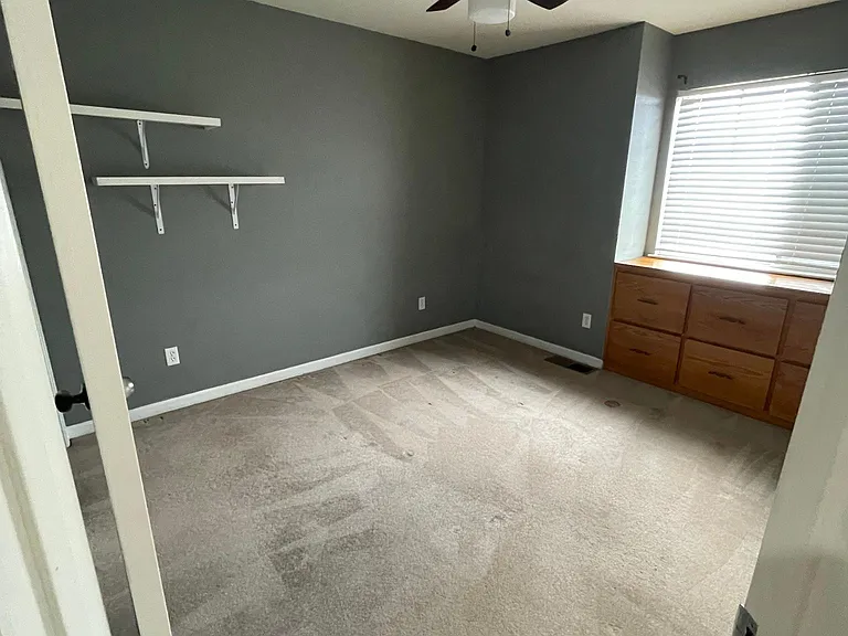 1065 Grandview Cir — Photo 19