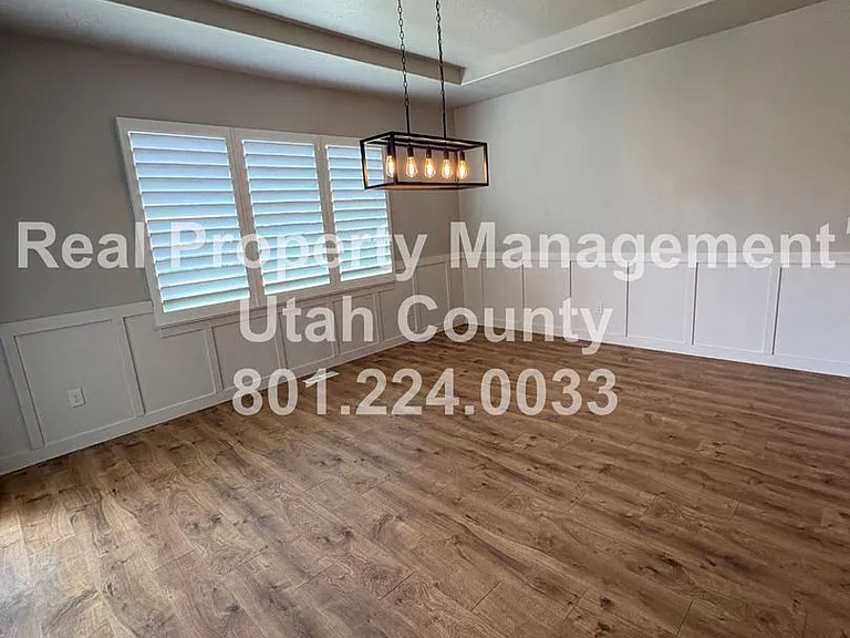 271 E Echo Ledge Dr — Photo 19