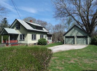 35 Blackbird Rd, South Kingstown, RI 02892