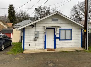 847 SE Flint St, Roseburg, OR 97470